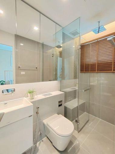 รูป 🏙️ สัมผัสชีวิตเหนือระดับ! คอนโด The Saint Residences พร้อมเฟอร์นิเจอร์ครบ (DSL1822) - รูปที่ 5/14