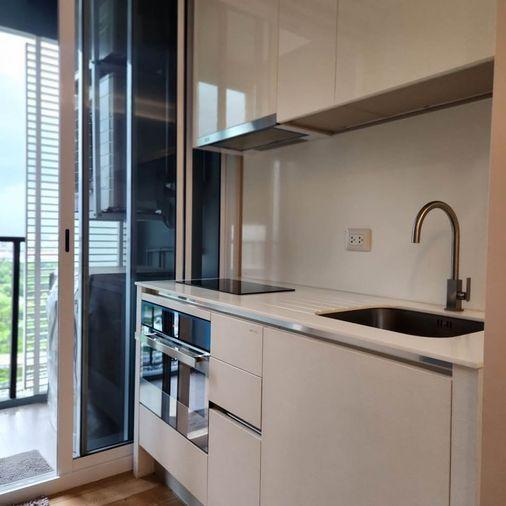 picture 🏙️ Rent The Saint Residences: Premium condo with excellent connectivity (DSL2212) - 8/18