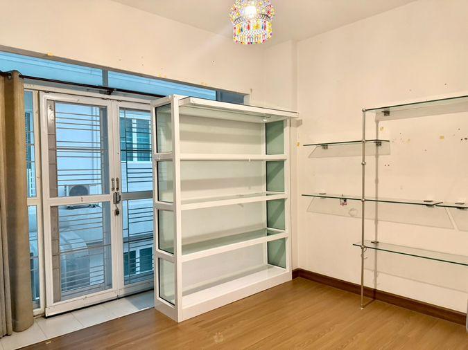 รูป 12.9 ล้าน บ้านหลังใหญ่ ทำเลหายาก | บ้านแปลงมุม ตรงข้ามสวน | Lake Valley บ่อวิน 5 ห้องนอน 4 ห้องน้ำ - รูปที่ 25/53