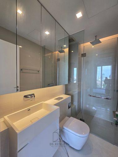 รูป 🔥 สัมผัสชีวิตเหนือระดับ! คอนโด The Saint Residences พร้อมเฟอร์นิเจอร์ครบ (DSL2021) - รูปที่ 4/9