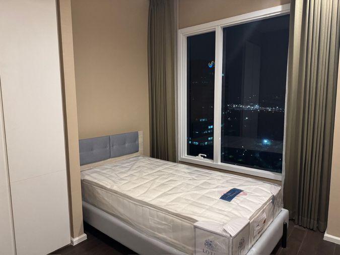 รูป 🏙️ สัมผัสชีวิตเหนือระดับ! คอนโด The Saint Residences พร้อมเฟอร์นิเจอร์ครบ (DSL2003) - รูปที่ 13/16