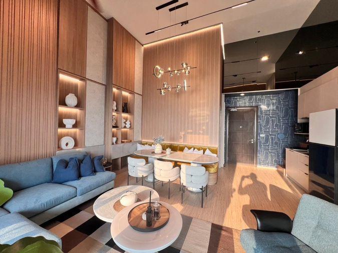 picture For Sale: The most beautifully decorated unit in The Symphony 2 bed 2 bath 122 sqm Double-height ceiling - 1/20