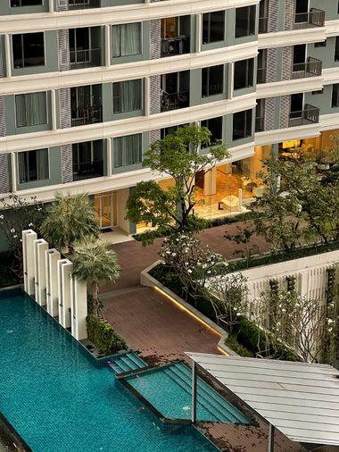 รูป ✨ สัมผัสชีวิตเหนือระดับ! คอนโด The Saint Residences พร้อมเฟอร์นิเจอร์ครบ (DSL537) - รูปที่ 7/14