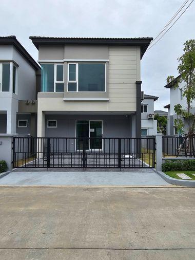 รูป บ้านให้เช่า 🔥 Grande Pleno Mega Bangna 🔥 3 ห้องนอน 3 ห้องน้ำ เฟอร์นิเจอร์ และ เครื่องใช้ไฟฟ้าครบ ใกล้เมกาบางนา - รูปที่ 2/17