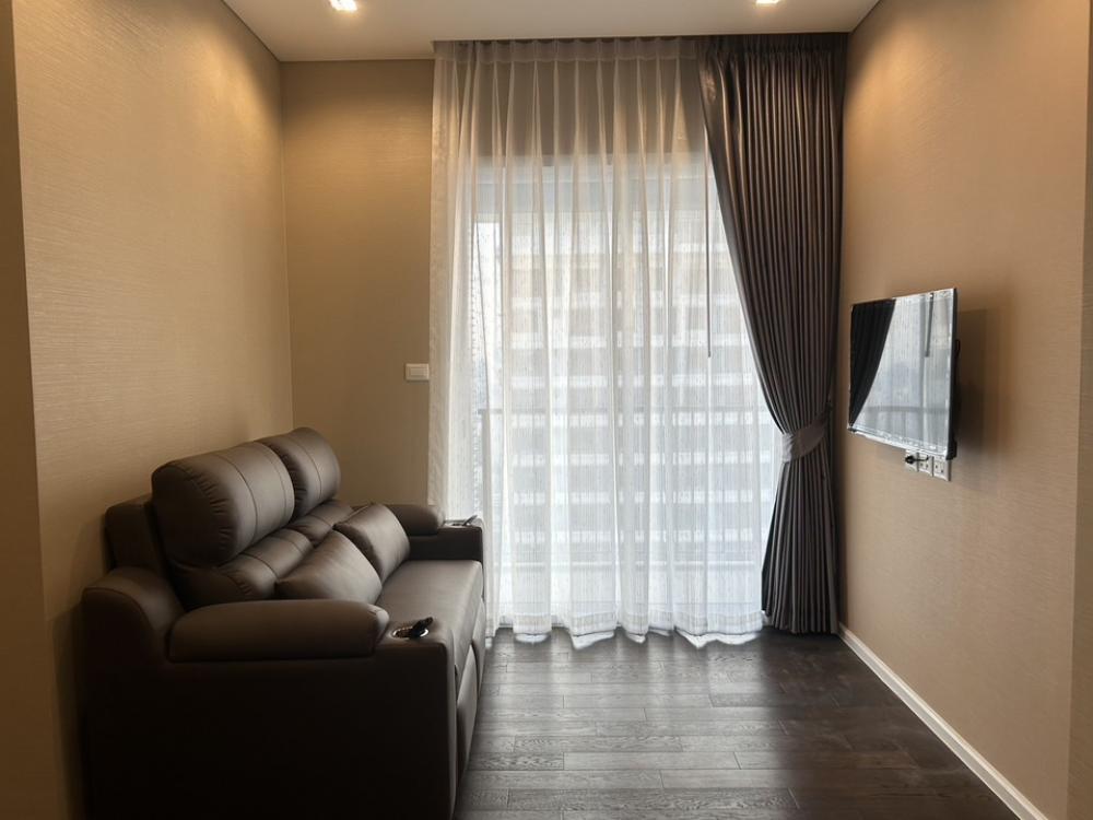 picture 🏙️ Rent The Saint Residences: Premium condo with excellent connectivity (DSL1579) - 2/15