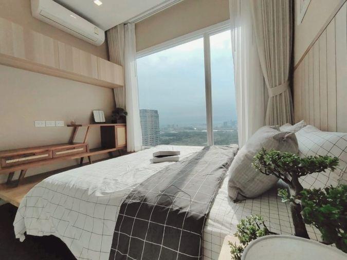 รูป 🏙️ สัมผัสชีวิตเหนือระดับ! คอนโด The Saint Residences พร้อมเฟอร์นิเจอร์ครบ (DSL1822) - รูปที่ 3/14