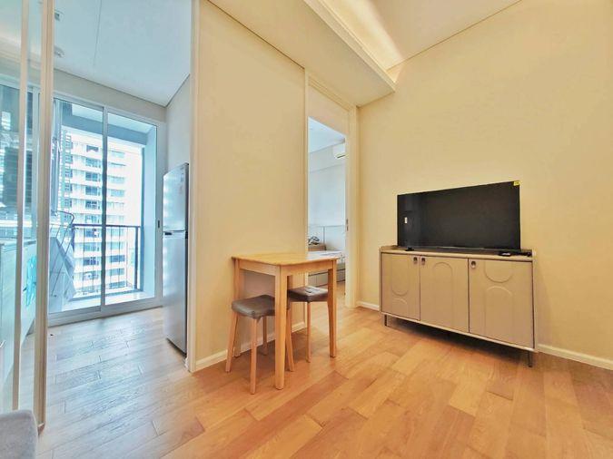 รูป 💎 สัมผัสชีวิตเหนือระดับ! คอนโด The Saint Residences พร้อมเฟอร์นิเจอร์ครบ (DSL2161) - รูปที่ 7/7