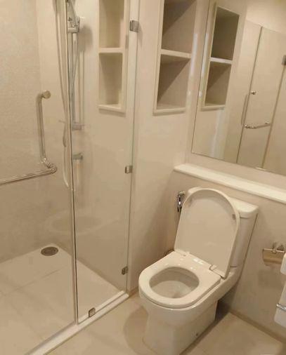 picture 🏢🌿 Condo for Rent at Life Sukhumvit 62 near BTS Skytrain Bang Chak Station 🚆✨ - 4/4