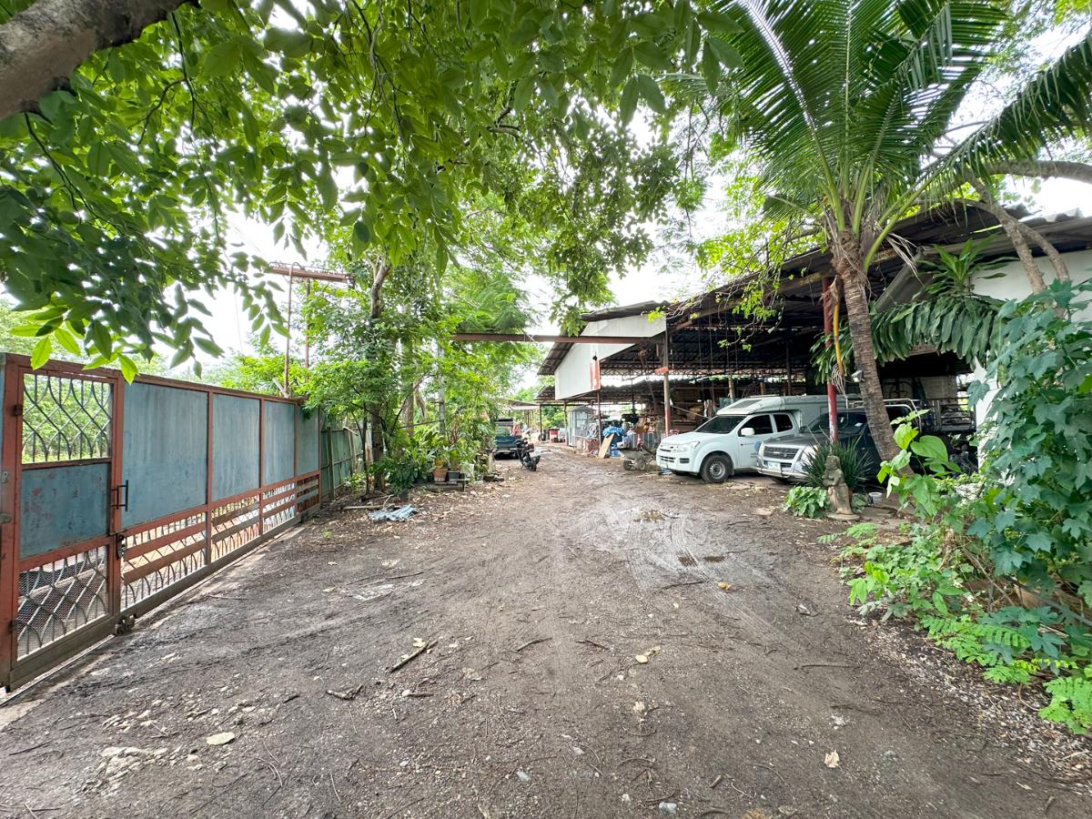 picture 🏙️ Land for Rent - Suwinthawong Road | 200 sq.wah REF. 003LSREK - 9/16