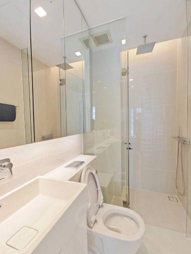 รูป 💎 สัมผัสชีวิตเหนือระดับ! คอนโด The Saint Residences พร้อมเฟอร์นิเจอร์ครบ (DSL2161) - รูปที่ 4/7