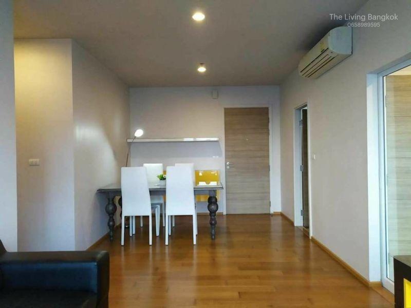 picture Hive Taksin ((BTS Wongwian Yai )) MK-02 line @livingbkk - 2/15