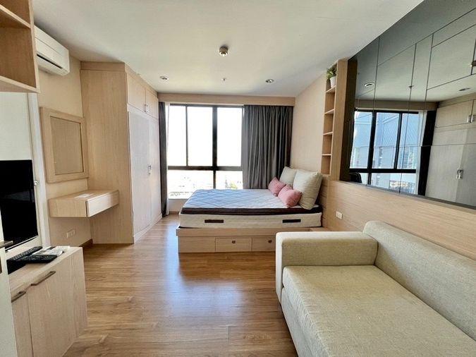 รูป 💥💥ขายพร้อมผู้เช่า!!  Condo The Tree Interchange พื้นที่ 23 ตร.ม. ชั้น 15 ตึก A ห้องสวย เพียง 2.1 ล้านบาท สนใจ LINE ID: @atfirm💥💥 - รูปที่ 1/10