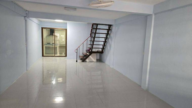 รูป 🏡✨ ให้เช่าทาวน์เฮ้าส์ รีโนเวทใหม่ สวย ทำเลอ่อนนุช 48 🏡  2 ห้องนอน | 2แอร์ เลี้ยงสัตว์ได้ - รูปที่ 8/12