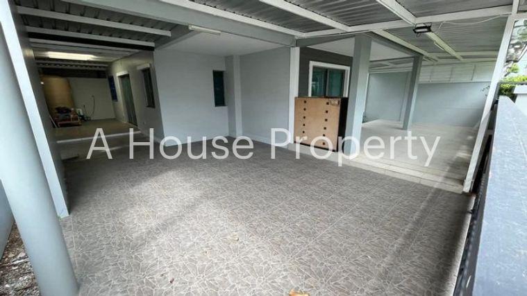 picture Beautiful detached house in a great location at Life City Park Bowin Phase 2, Sriracha, Chonburi. - 13/14
