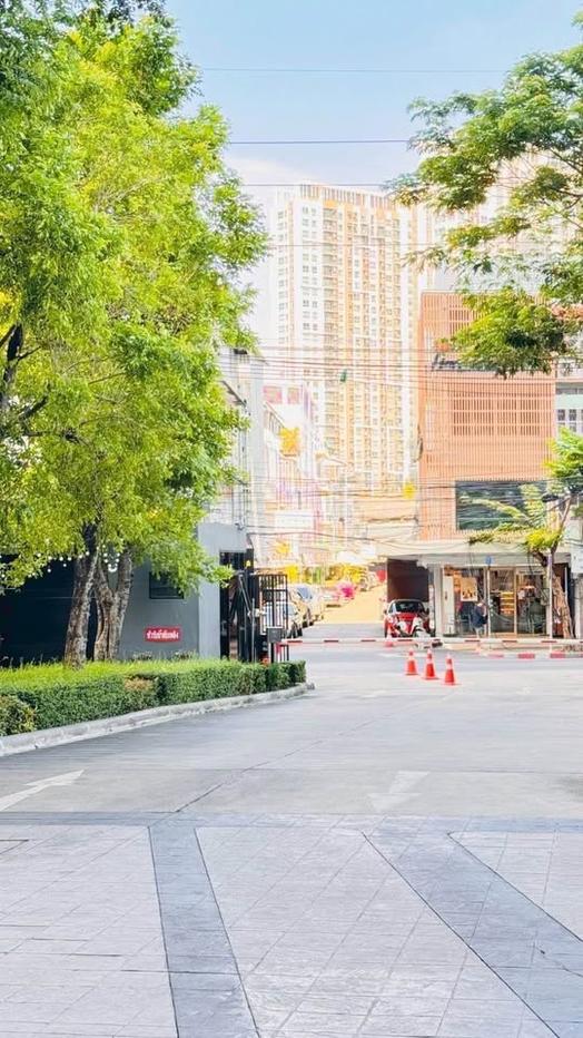 รูป 🔥ขายคอนโด Freehold ห้องมุม เดอะ รูม สาทร เซนหลุยส์ The Room Sathon St.Louis  ใกล้ BTS สุรศักดิ์ - รูปที่ 23/35