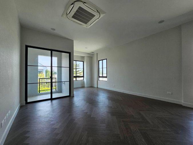 รูป บ้านเดี่ยวหรู 4 นอน | รองรับ Expat | เลี้ยงสัตว์ได้ - รูปที่ 27/33
