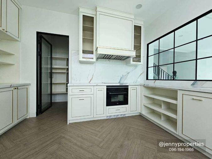 รูป บ้านเดี่ยวหรู 4 นอน | รองรับ Expat | เลี้ยงสัตว์ได้ - รูปที่ 17/33