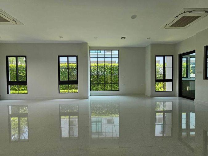 รูป บ้านเดี่ยวหรู 4 นอน | รองรับ Expat | เลี้ยงสัตว์ได้ - รูปที่ 12/33