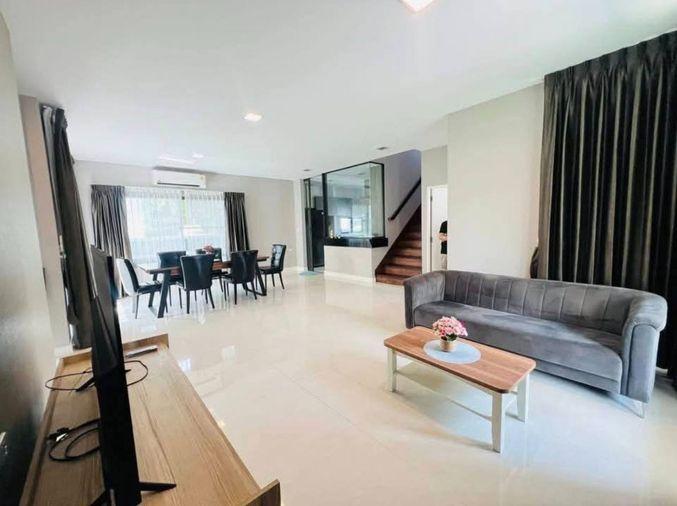 รูป ให้เช่าบ้านเดี่ยว 2 ชั้น Mantana Srinakarin-Bangna บ้านใหญ่ ใกล้คลับเฮาส์ (Rt-01) - รูปที่ 4/29