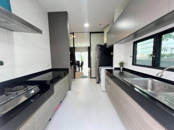 รูป ให้เช่าบ้านเดี่ยว 2 ชั้น Mantana Srinakarin-Bangna บ้านใหญ่ ใกล้คลับเฮาส์ (Rt-01) - รูปที่ 6/29