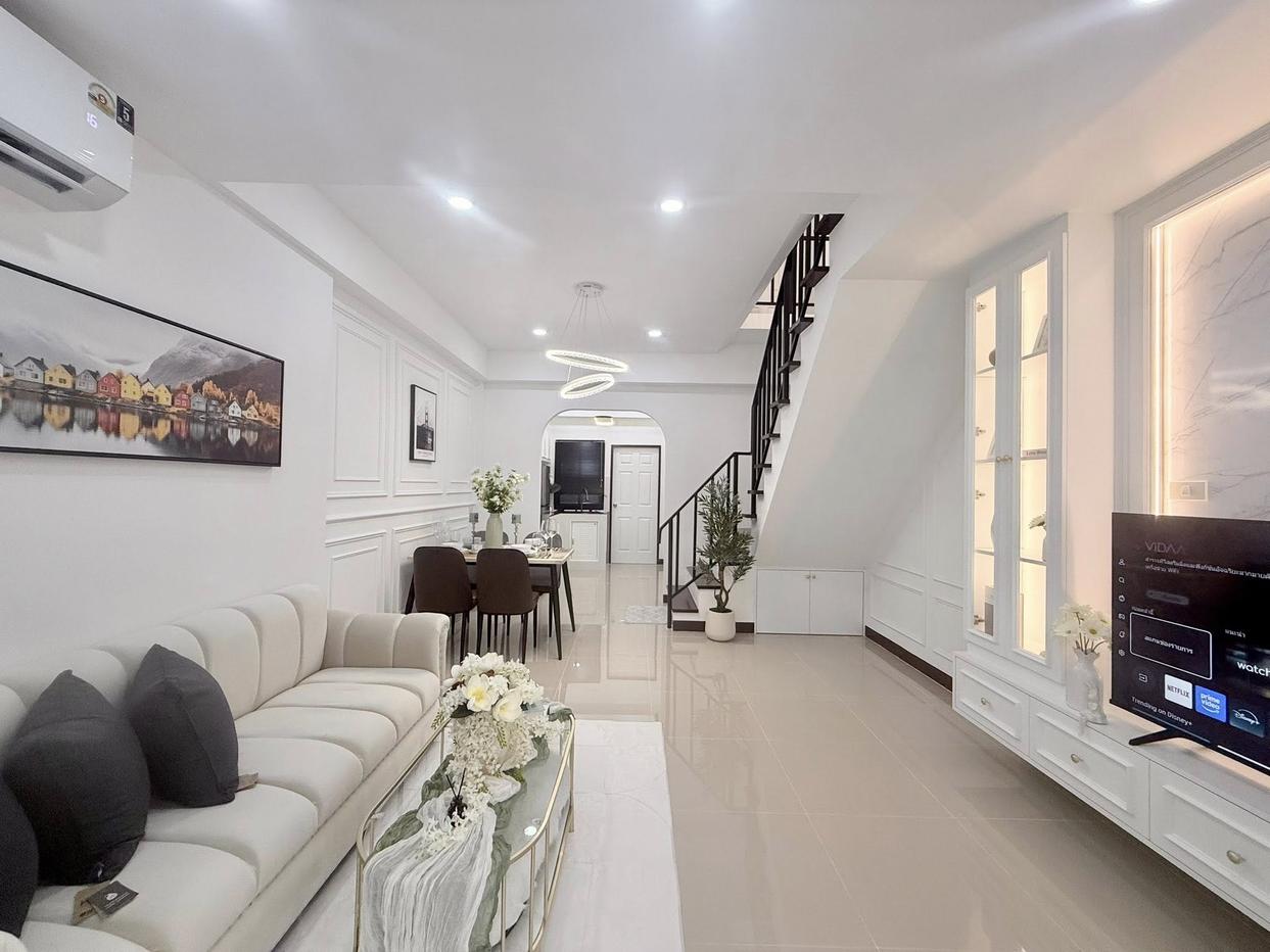 รูป Modern Townhouse Living in East Pattaya - รูปที่ 3/14