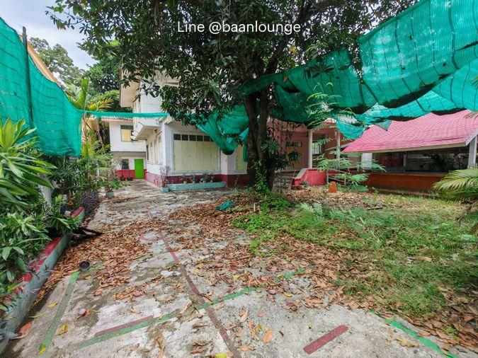 รูป เช่าบ้าน ซอยสุขุมวิท 12 พื้นที่ใช้สอยเยอะ - รูปที่ 1/28