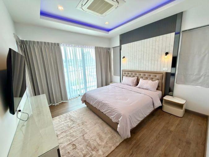 รูป 🔥ขาย พูลวิลล่าหรู พัทยา Luxury Pool Villa Pattaya ใกล้อ่างมาบประชัน วิวสวย ฟังก์ชันครบ - รูปที่ 10/19