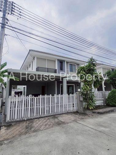 รูป บ้านเดี่ยวหลังใหญ่ ศรีราชา ชลบุรี โครงการไลฟ์ อิน เดอะ การ์เด้น - รูปที่ 1/19