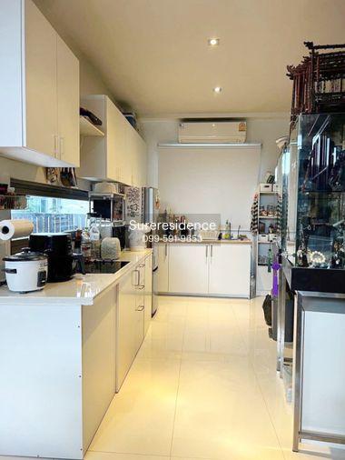 รูป H0808♛♚ทาวน์เฮ้าส์ 4 ห้องนอน ให้เช่า𝓼ขาย⚝สุขุมวิท 71♜BTS พระโขนง∞099-5919653,065-9423251▚Line@sureresidence - รูปที่ 4/11