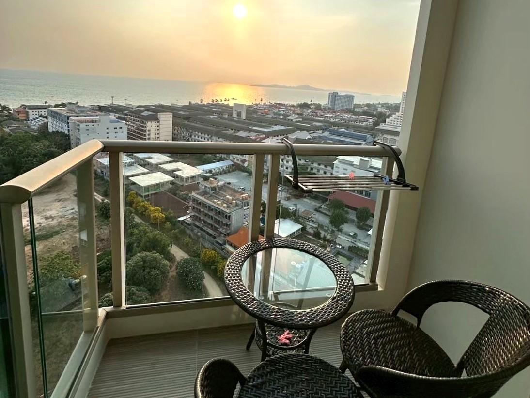 รูป Studio Condo for Sale The Riviera Jomtien Pattaya Sea View - รูปที่ 2/7