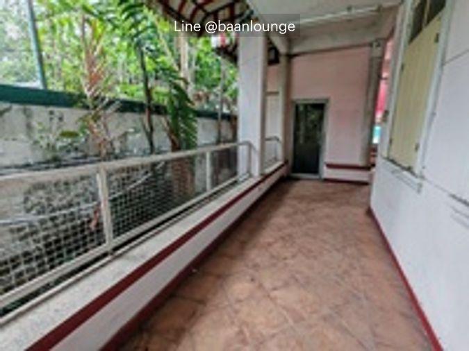 รูป เช่าบ้าน ซอยสุขุมวิท 12 พื้นที่ใช้สอยเยอะ - รูปที่ 8/28
