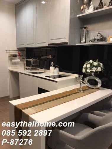 picture P-87276 — Luxury River View Condo for Sale at Chewathai Residence Bang Pho. 45 sqm. Price 5.69 Million THB. Tel 085-592-2897 Line: @easythaihome - 9/10