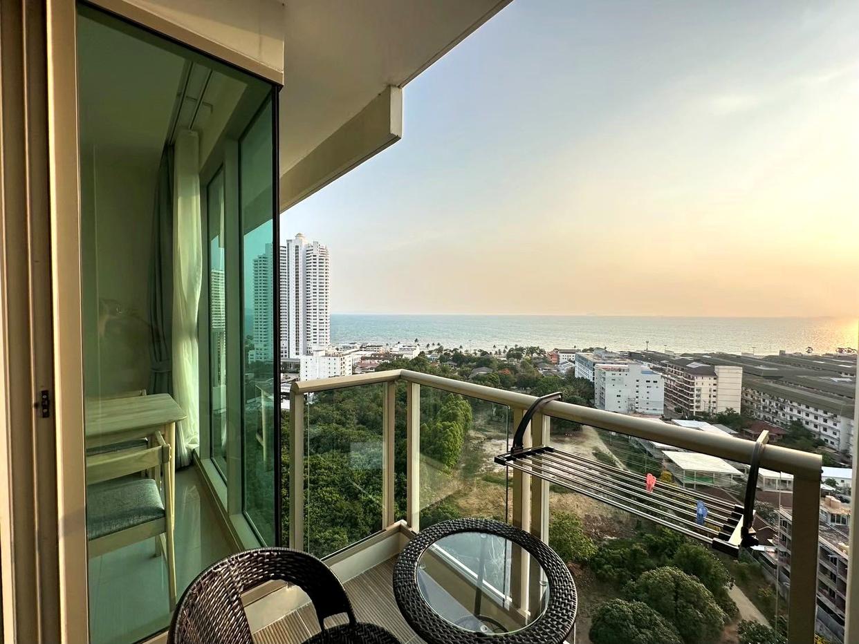 รูป Studio Condo for Sale The Riviera Jomtien Pattaya Sea View - รูปที่ 1/7