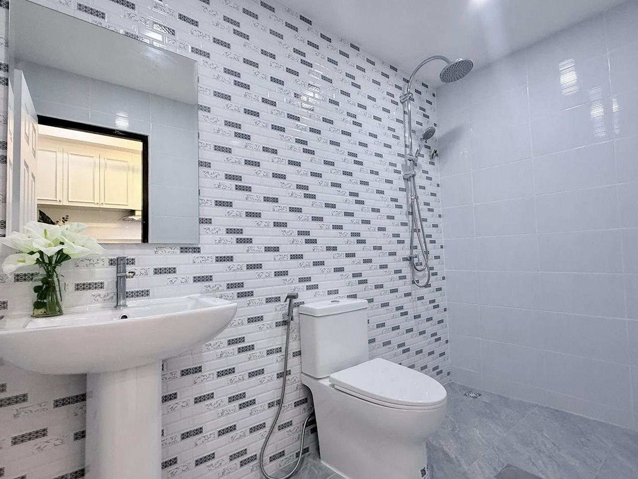 รูป Modern Townhouse Living in East Pattaya - รูปที่ 14/14