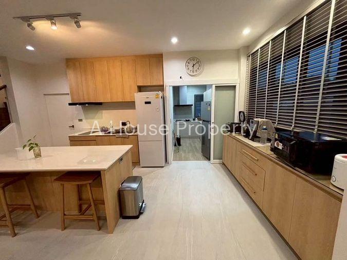 รูป บ้านหรูระดับ Luxury พัทยา ทำเลทอง พรประภานิมิตร ร่วมสุข 11 - รูปที่ 6/19
