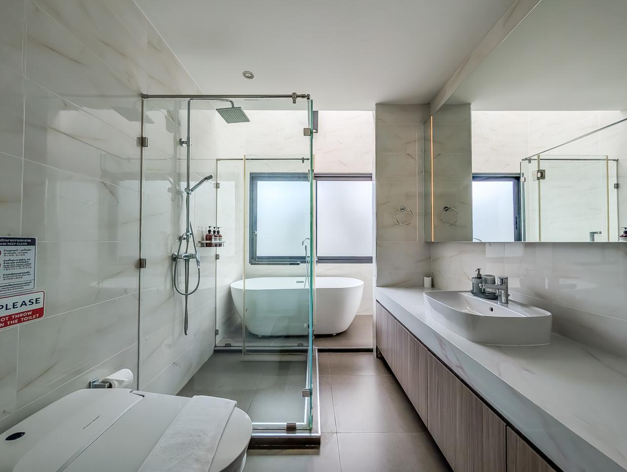 picture Luxury Pool Villa for Rent Tungklom Talman East Pattaya - 21/25