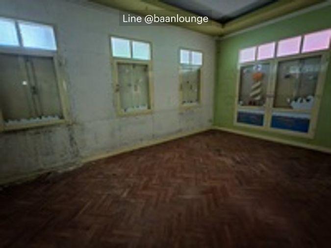 รูป เช่าบ้าน ซอยสุขุมวิท 12 พื้นที่ใช้สอยเยอะ - รูปที่ 18/28