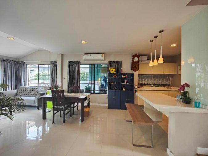 รูป 🏡#MT2405_226🏡💥ด่วน💥ว่าง 1มิ.ย 69  รีบคลิก ก่อนหลุดมือ‼️ 𝗙𝗼𝗿 𝗥𝗲𝗻𝘁 6️⃣0️⃣k.🔥🔥โครงการ   มัณฑนาเลควัชรพล  - รูปที่ 5/18