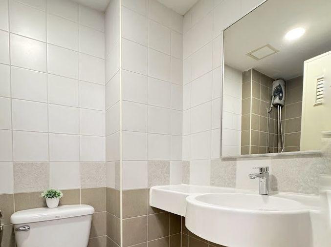 picture Lumpini Condo Town Bodindecha-Ramkhamhaeng For Sell - 13/20