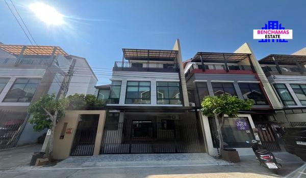 รูป 🔥ขาย บ้านสไตล์โมเดิร์น 3.5 ชั้น ราคาดี ✅ เออร์บานทาร่า สุขสวัสดิ์-ประชาอุทิศ 76 Urbantara Suksawat–Pracha Uthit 76 ใกล้รถไฟฟ้าสายสีม่วงใต้ - รูปที่ 1/16