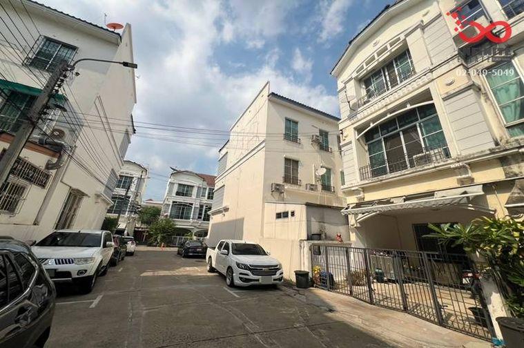 รูป ขายทาวน์โฮม 3.5ชั้น บ้านกลางเมือง ลาดพร้าว 71 นาคนิวาส 11 ใกล้ MRT ลาดพร้าว  - รูปที่ 1/11