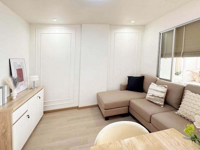 picture Lumpini Condo Town Bodindecha-Ramkhamhaeng For Sell - 7/12