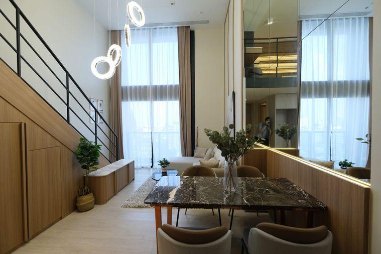 รูป ห้องว่าง* ✅ ✅ ให้เช่า - The Lofts Silom , Super Luxury Duplex 1 ห้องนอน พร้อมเข้าอยู่ ติดต่อไลน์ @bktasset โทร 095-325-8928 - รูปที่ 2/7