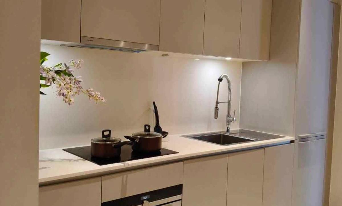รูป ให้เช่า Magnolias Waterfront Residences 2นอน 102ตรม. เฟอร์ครบ 95,000 บาท - รูปที่ 4/25
