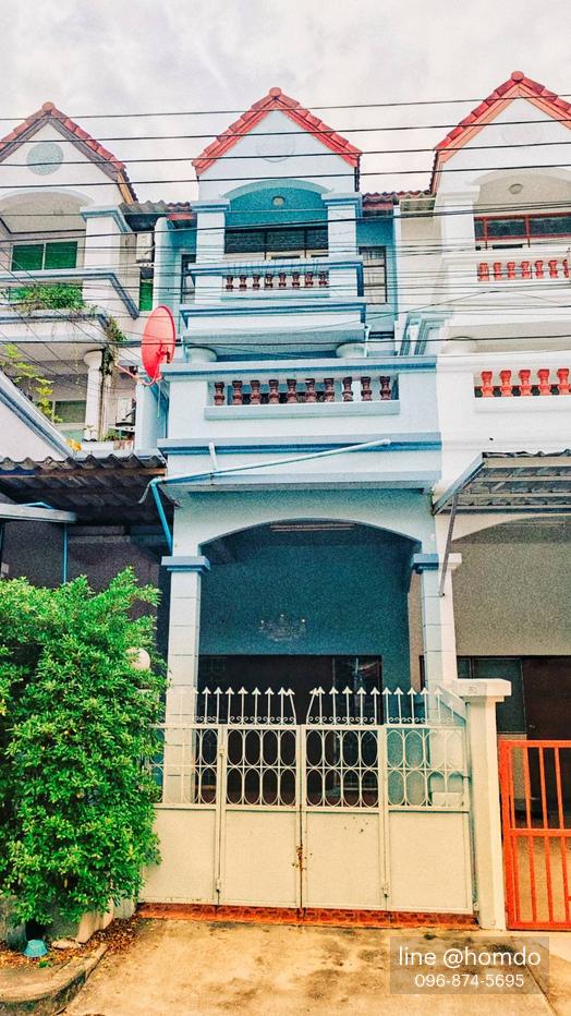 picture 🏡 Fully Renovated 3-Storey House for Rent — Ready to Move In! - 1/11