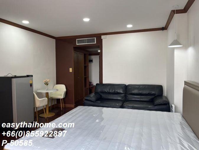 picture P-50585 — For Rent: Country Complex Condo 12Ath Floor Near BTS Bang Na. 085-592-2897 Line: @easythaihome - 3/13