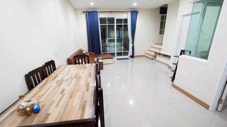 picture Two-story townhome for sale in Golden Town Sriracha-Assumption, Chonburi. - 4/12