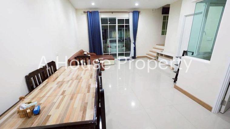picture Two-story townhome for sale in Golden Town Sriracha-Assumption, Chonburi. - 4/12