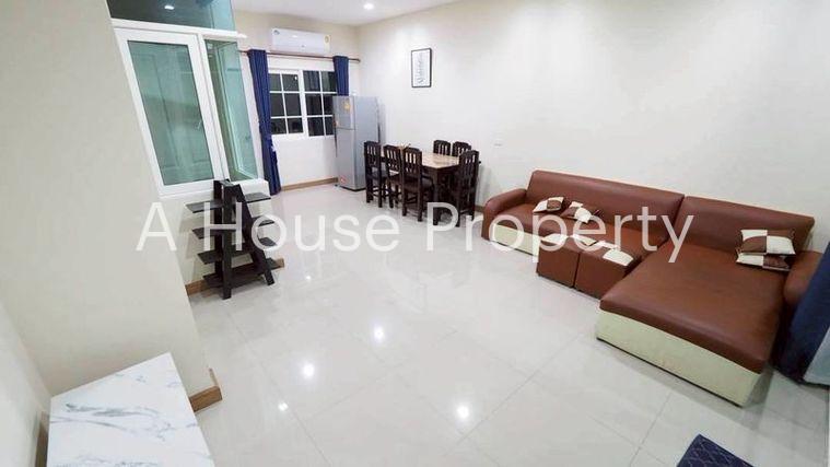 picture Two-story townhome for sale in Golden Town Sriracha-Assumption, Chonburi. - 3/12
