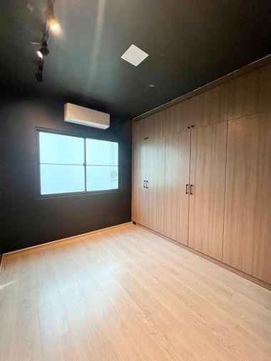 รูป บ้านให้เช่า 📍 Villaggio 3 Srinakarin-Bangna 📍 3 ห้องนอน 3 ห้องน้ำ เฟอร์นิเจอร์ และ เครื่องใช้ไฟฟ้าครบ - รูปที่ 10/33